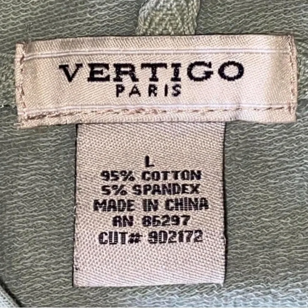 Rare Vertigo Paris zip up hoodie - Picture 2 of 8
